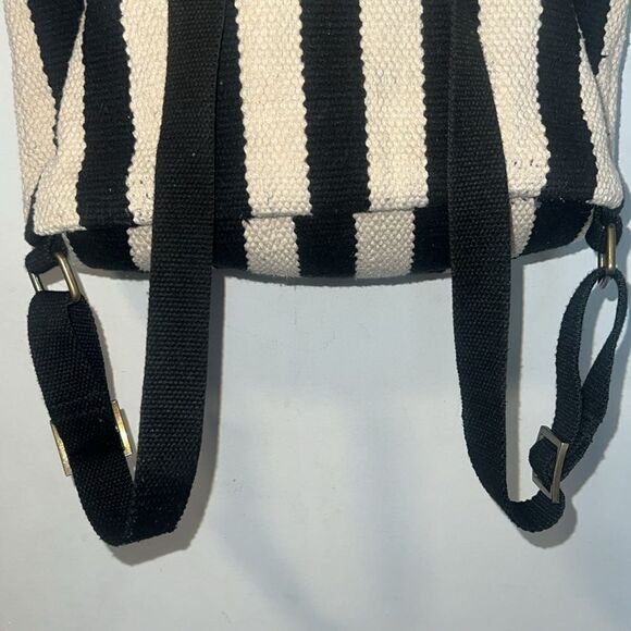 UNIVERSAL THREAD Black and Beige Striped Woven Mini Backpack - Picture 7 of 9